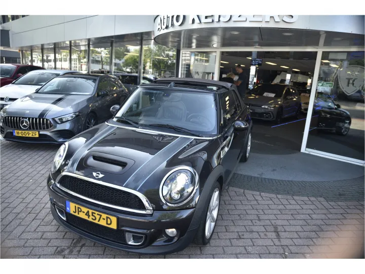 MINI Cabrio 1.6 Cooper S  Image 4