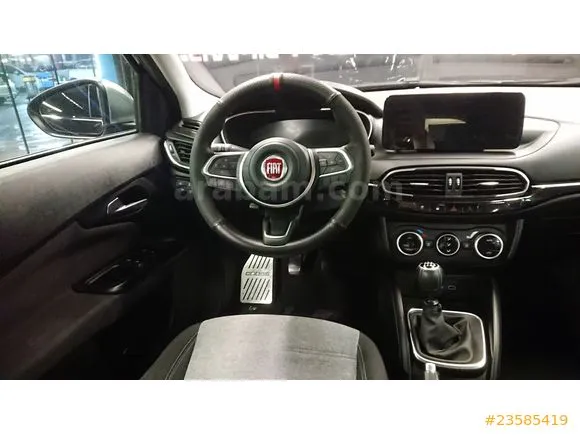 Fiat Egea Cross 1.4 Fire Lounge Image 5